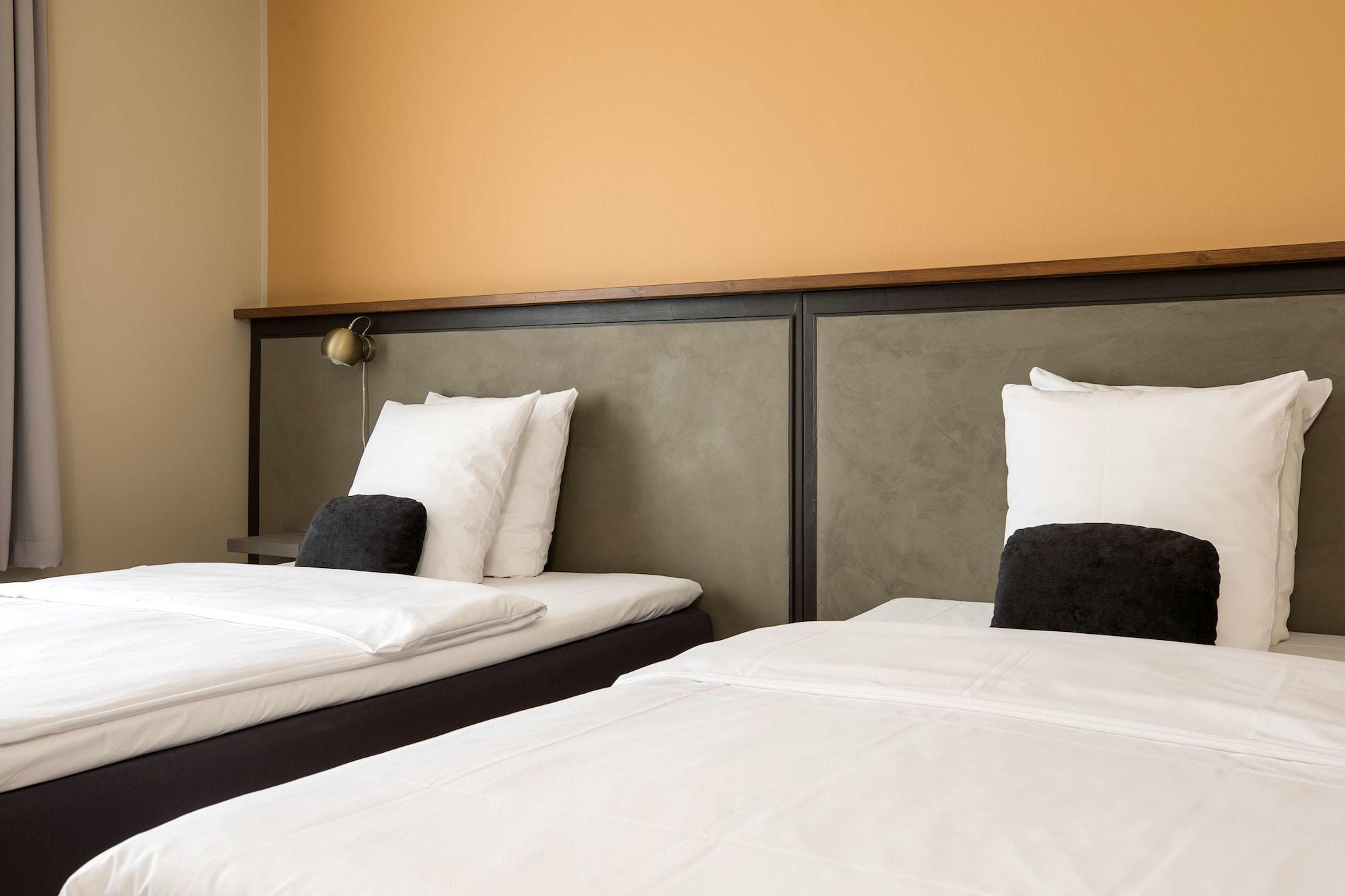 Western Royal Hotell