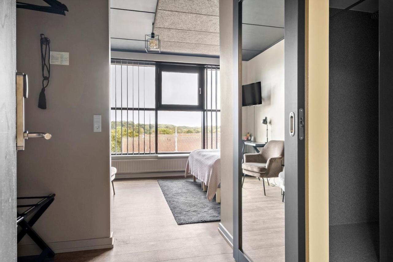 Western Royal Hotell 4*