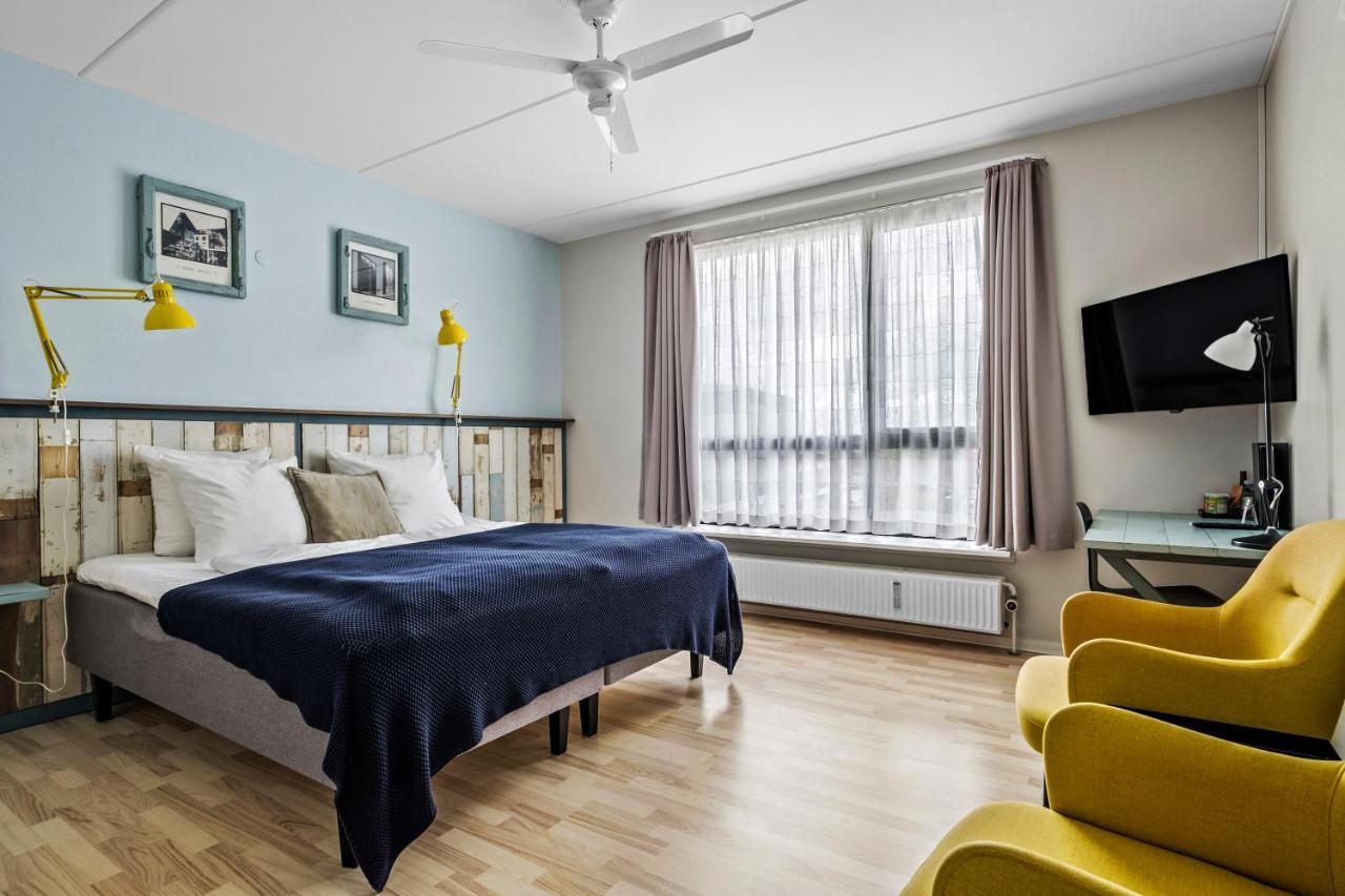 Hotel Western Royal 4*